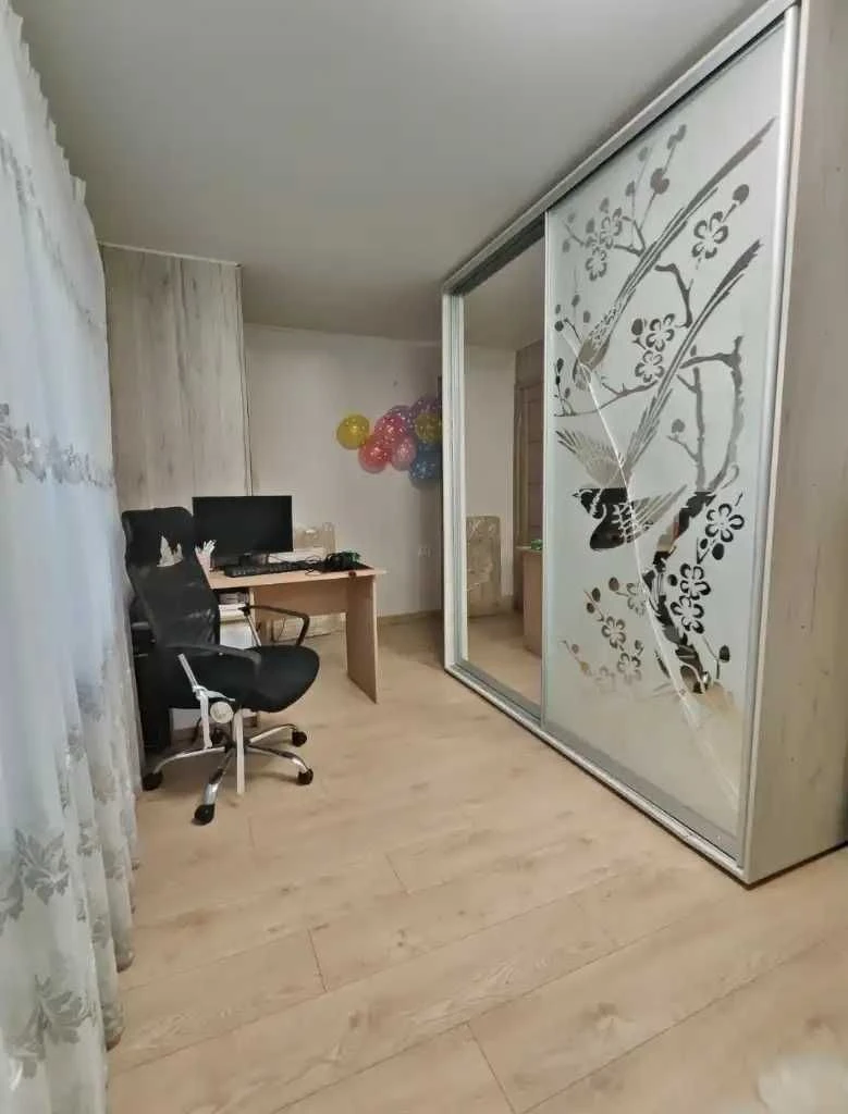 Продам 2к квартиру, р-н Титова