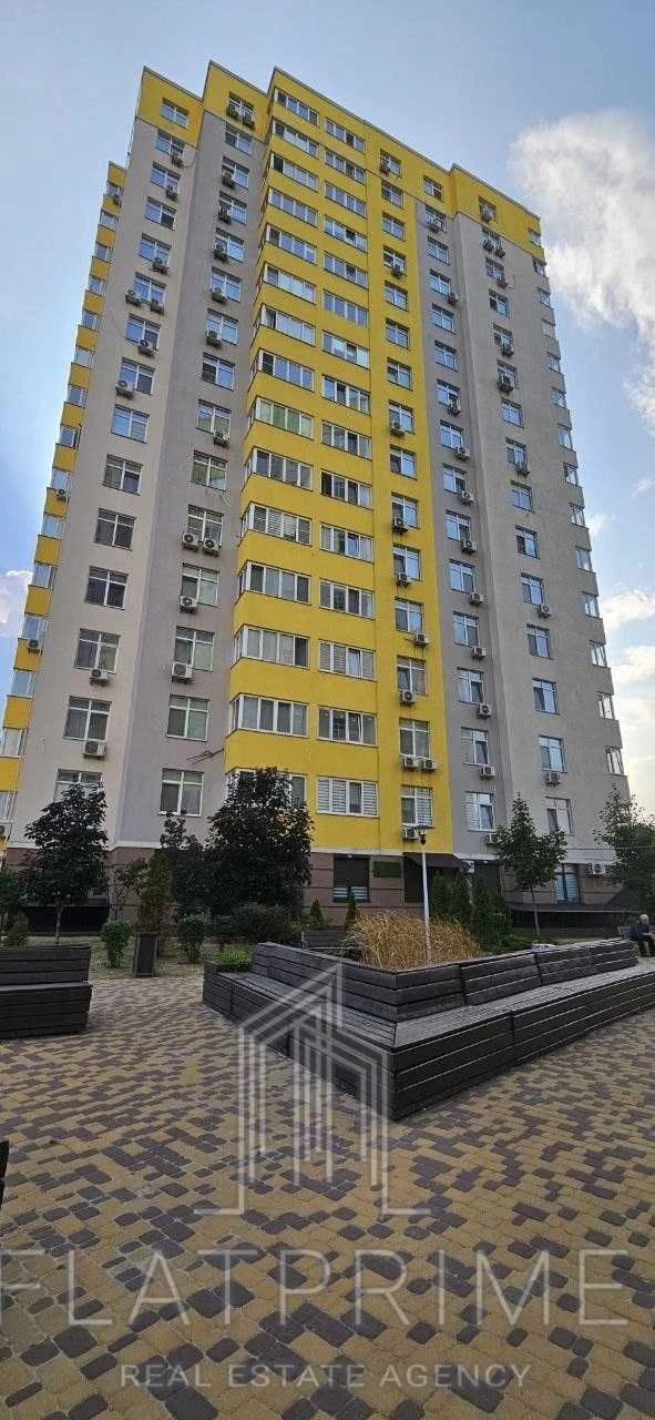 Прадам 2-к квартиру В. Скакуна вул. (Академіка Каблукова), 2