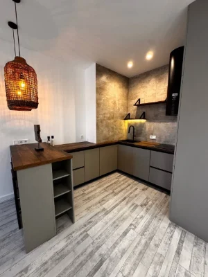 Продам большую 1 комнатную квартиру в ЖК Атмосфера, 45 м2. 1