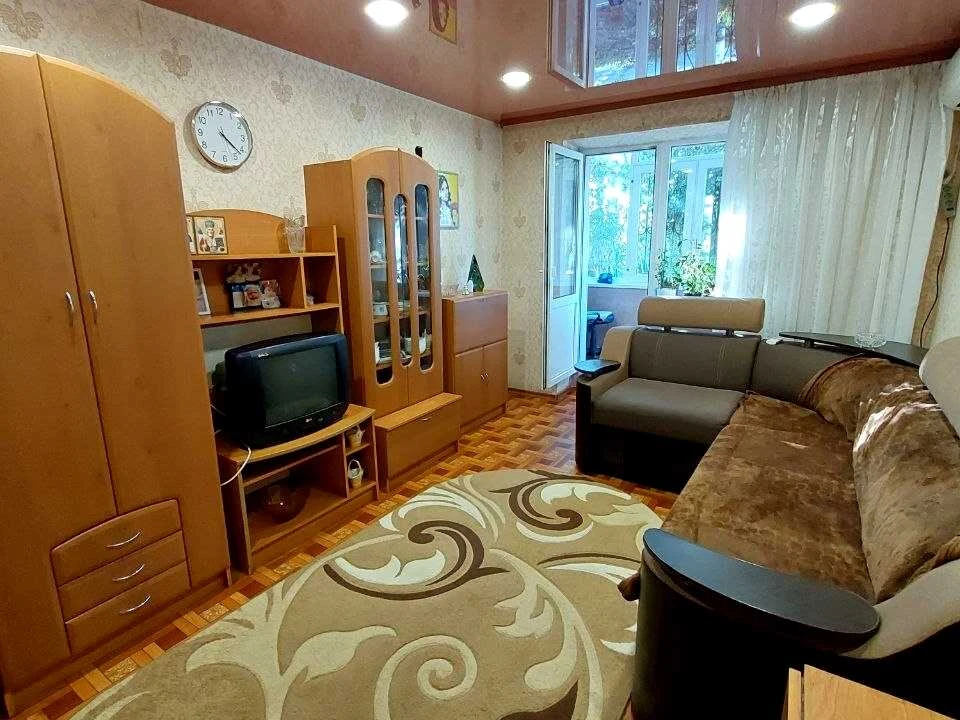 Квартира. Полтава, Василя Барки вул.