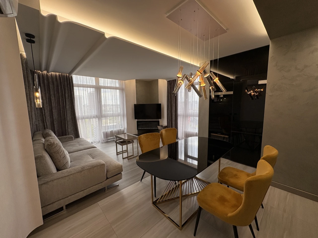 Аренда 2-комнатной квартиры 75 м², Джона Маккейна ул., 3А