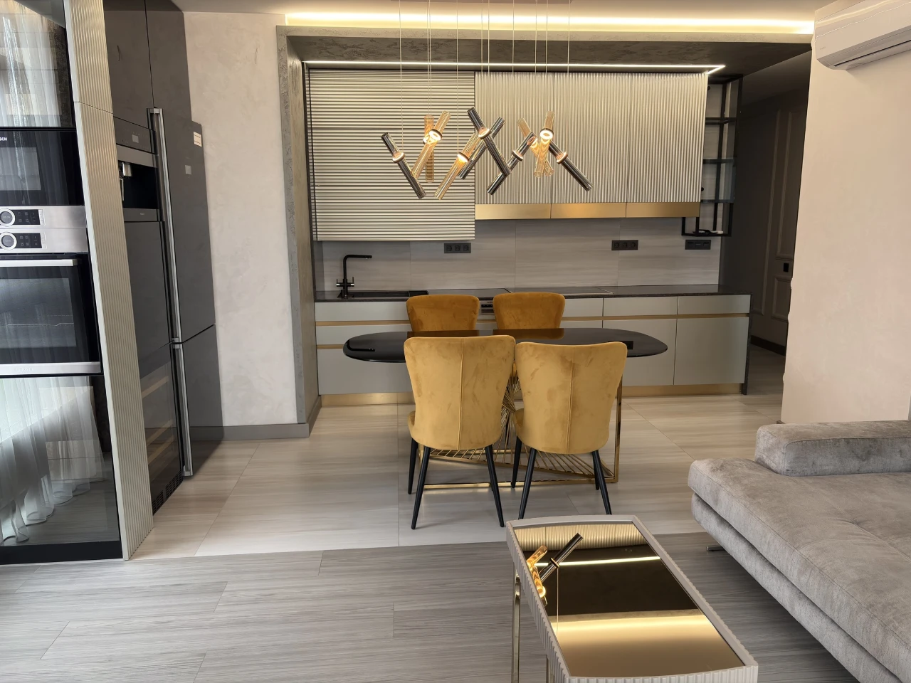 Аренда 2-комнатной квартиры 75 м², Джона Маккейна ул., 3А
