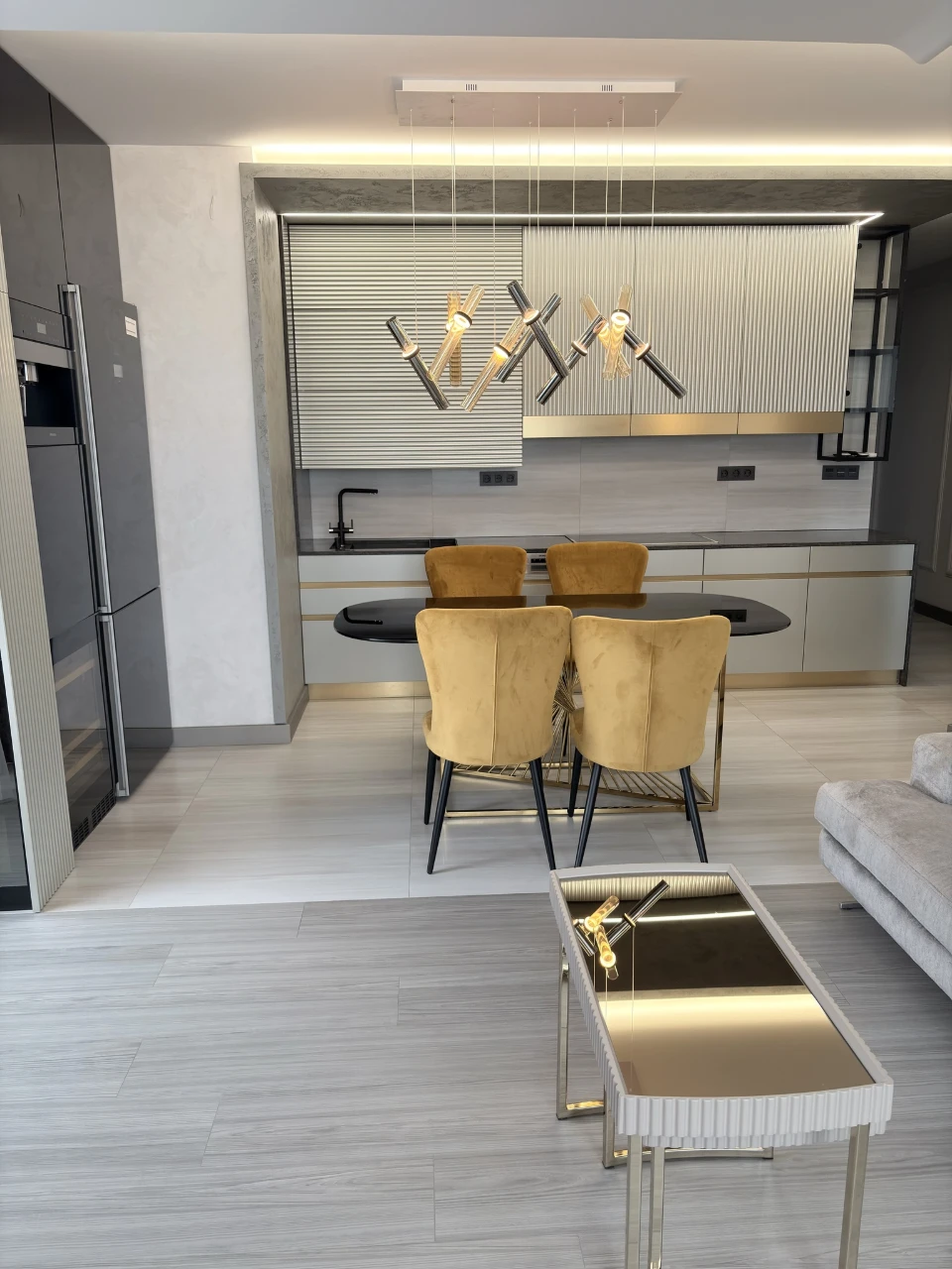 Аренда 2-комнатной квартиры 75 м², Джона Маккейна ул., 3А