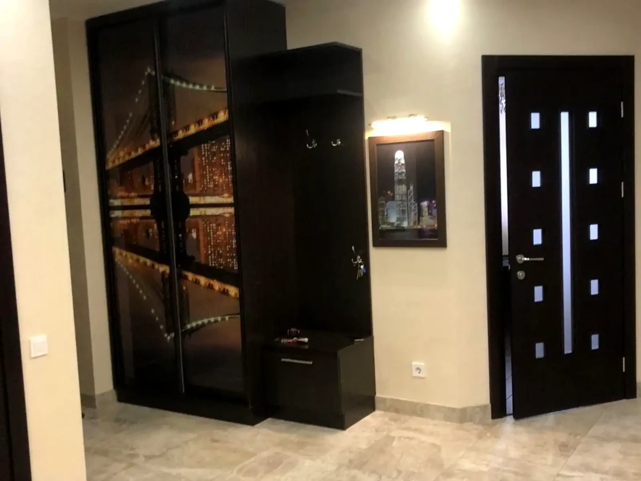 Оренда квартири 3-кімн. 97 м² 20/24 пов.