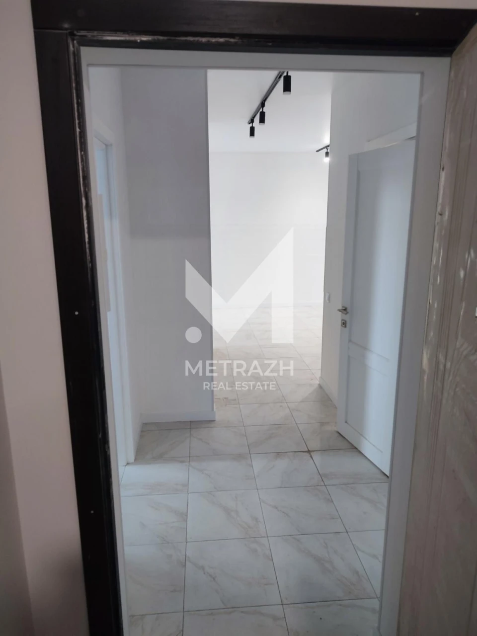 Продаж 1- кімнатной квартири в жк Метро парк загальной площе