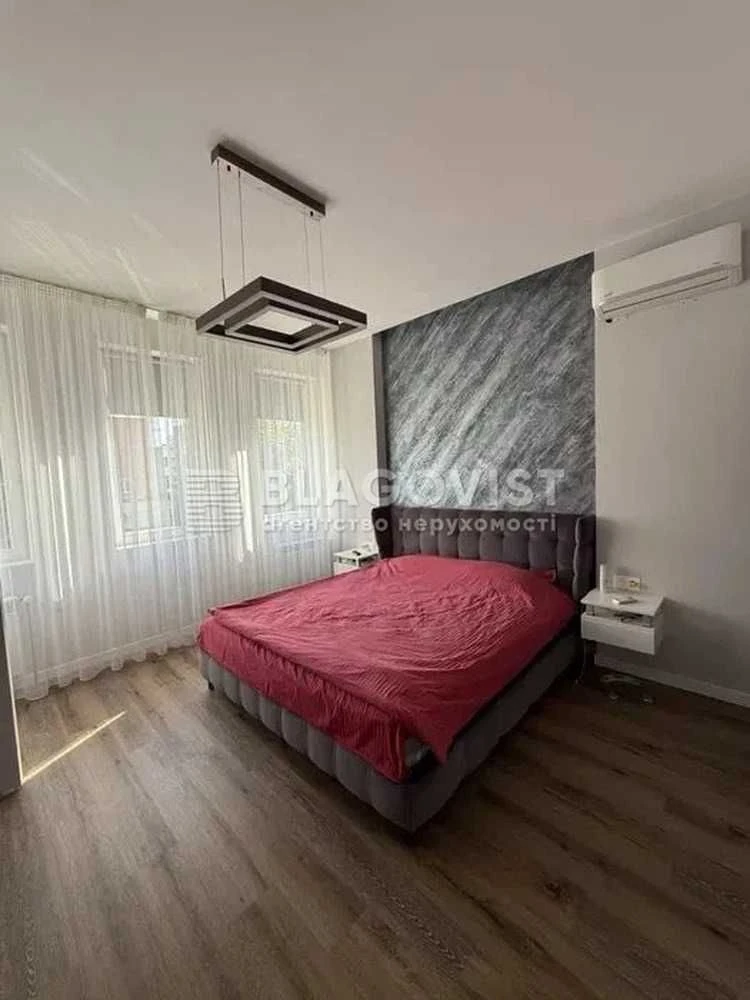 Продаж 3-кімнатної квартири, 120м2, Євроремонт, Є Генератор,