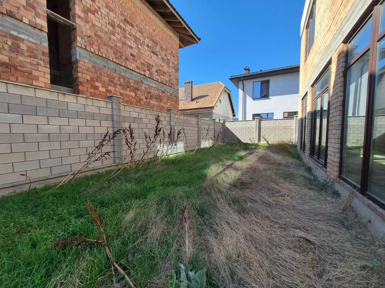 Продам вам будинок 216м² з гаражем. Без комісії. ПВ60 000$.