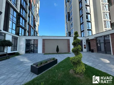 Повністю укомплектована квартира в ЖК Манхеттен біля Міськог