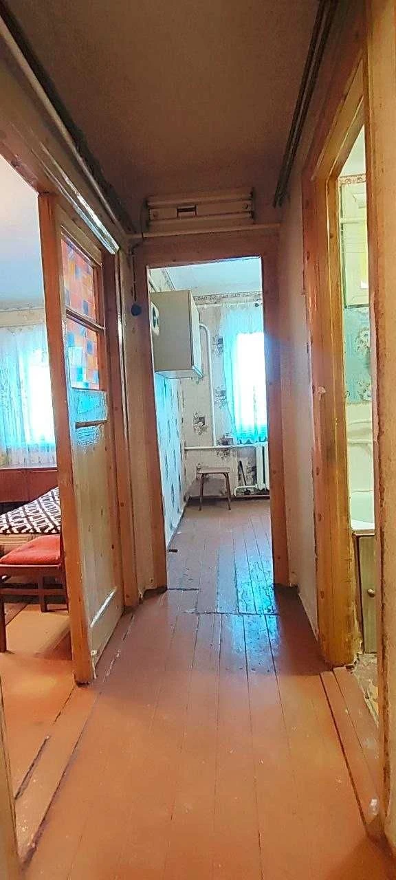 Продам 1 комн. квартиру в кирпичном доме на Алексеевке ул. Б