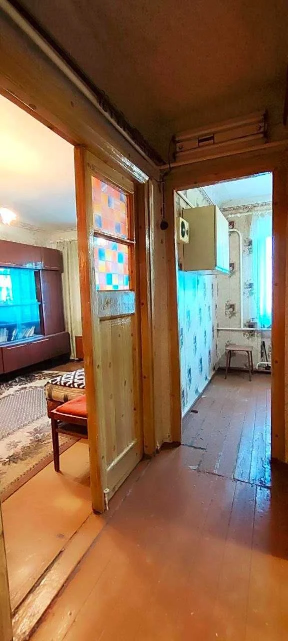 Продам 1 комн. квартиру в кирпичном доме на Алексеевке ул. Б