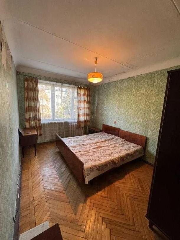 Продам 2 комн. квартиру на Одесской