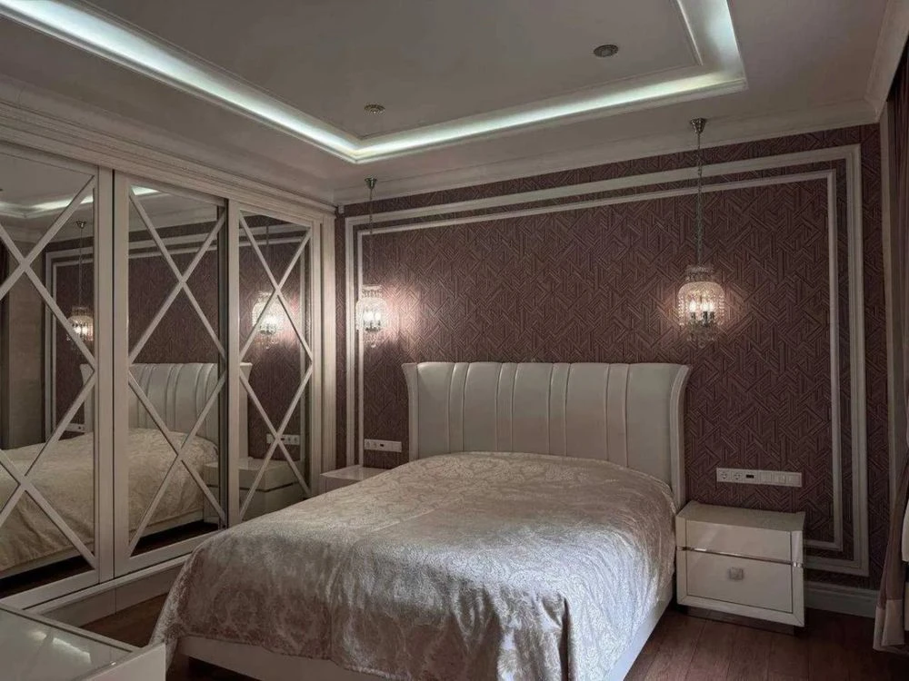 Продаж 3 кімн.квартира 116.90 м² 4/6ц .вул.Івана Франка 3100