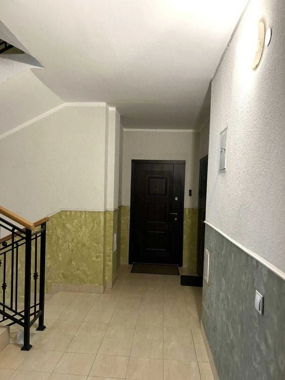 Продаж просторої квартири в новобудові, 78 м.кв