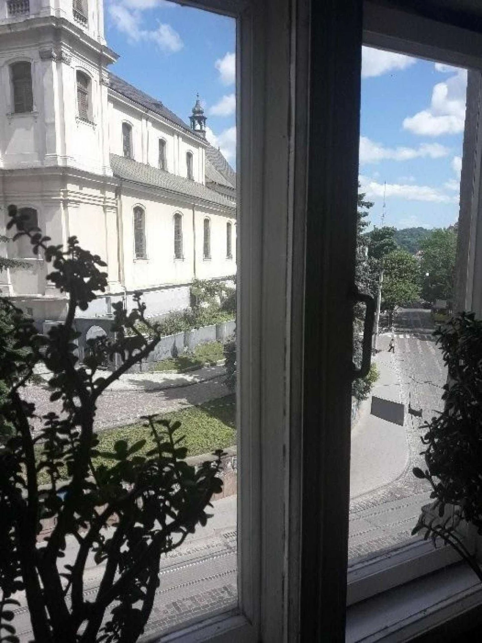 Продаж 2к квартири по вул. С. Бандери м. Львів (поруч із Орг