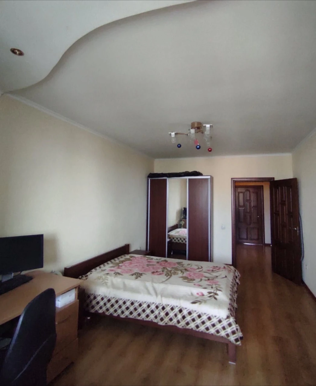 Продаю 3-кім. Власник.1150$/м2. Соломянський, Шулявка, Голег