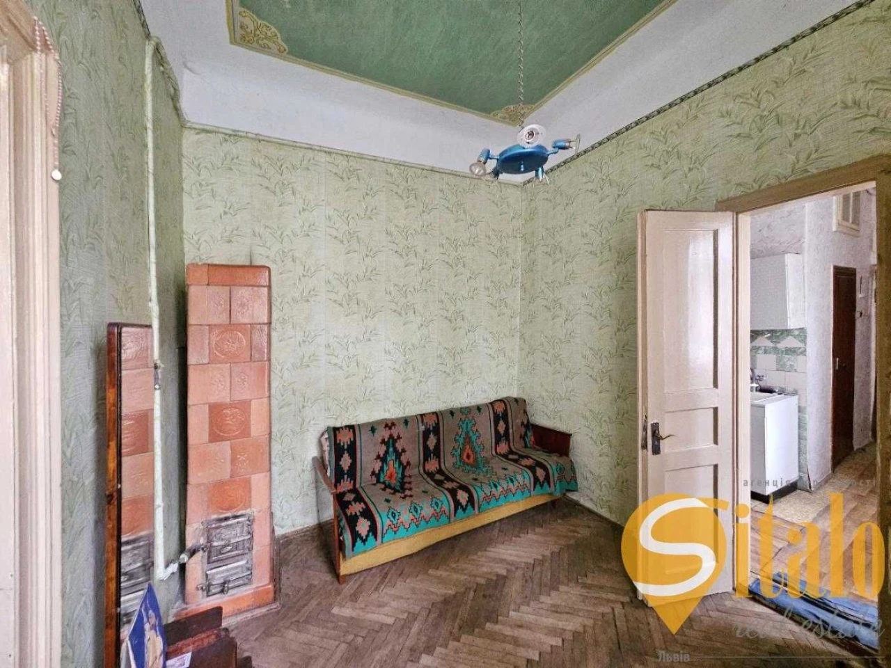 Продаж 3-кімнатної квартири в центрі Львова пл. Данила Галиц