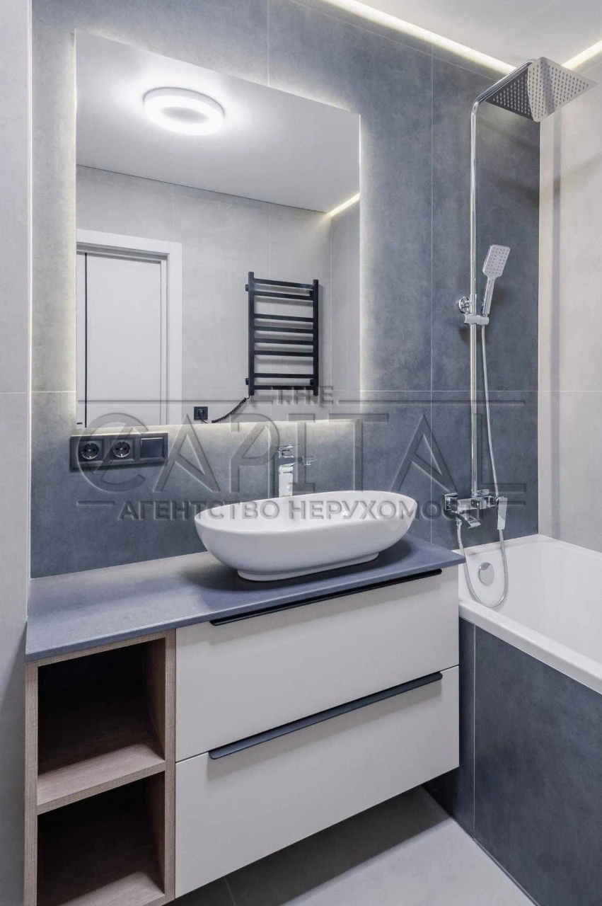 Продаж 1к квартири 58м.кв,ул.Максимовича 32 Б/ЖК LIKO-GRAD/П
