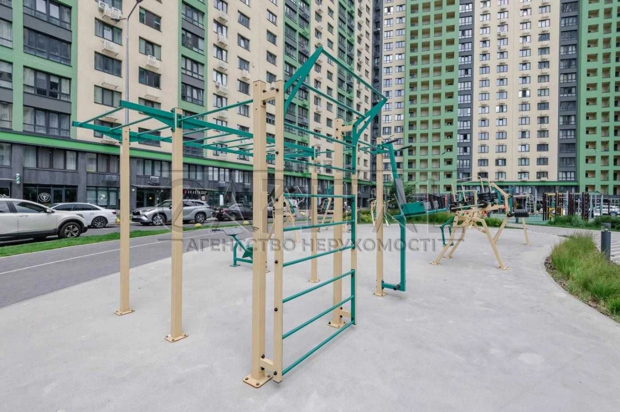 Продаж 1к квартири 58м.кв,ул.Максимовича 32 Б/ЖК LIKO-GRAD/П