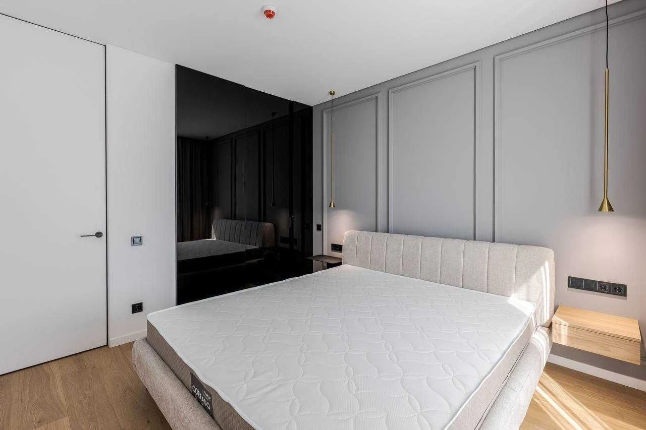 Продаж квартири 71 м2 з дизайнерським ремонтом та преміально