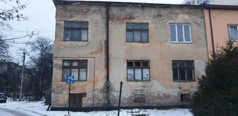 Продаж будинку під реконструкцію по вулиці Зигзаг, місто Льв