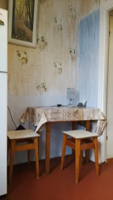 Продам 1 кімнатну квартиру 27 м . Вул Я. Корчака,60 (Баумана