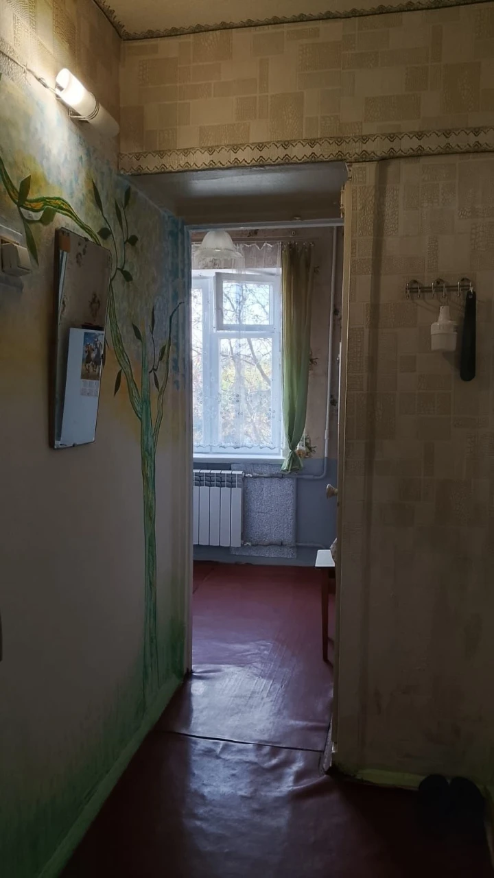 Продам 1 кімнатну квартиру 27 м . Вул Я. Корчака,60 (Баумана