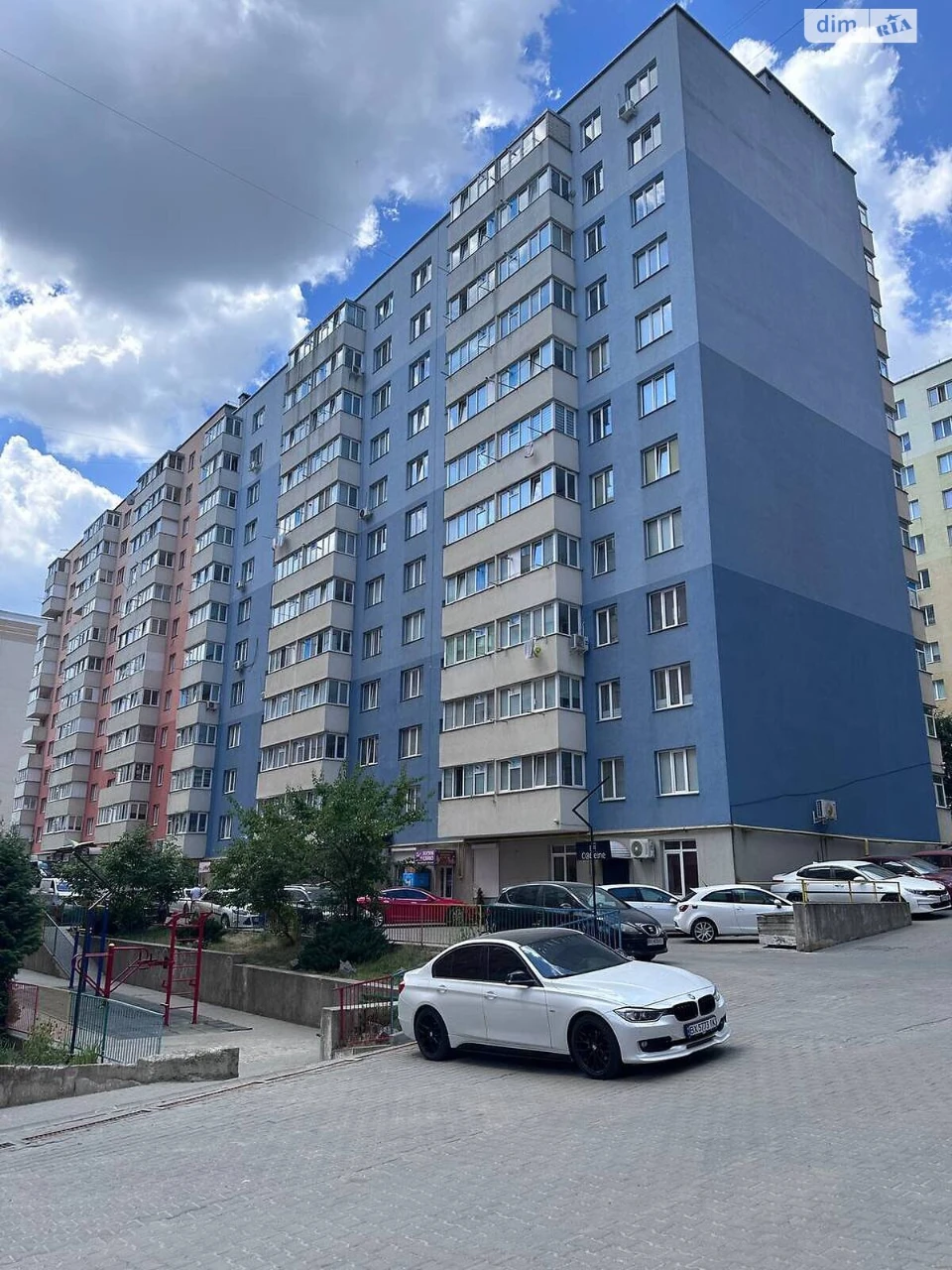 Продаж Квартира Озерна