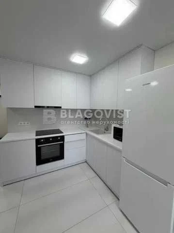 Продаж 1 кім. квартири, Мудрака 1Б, ЖК "4U"