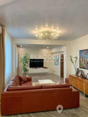 Продаж квартири, 3 Кімнати, 140м2, Якісний Ремонт, Солом'янс