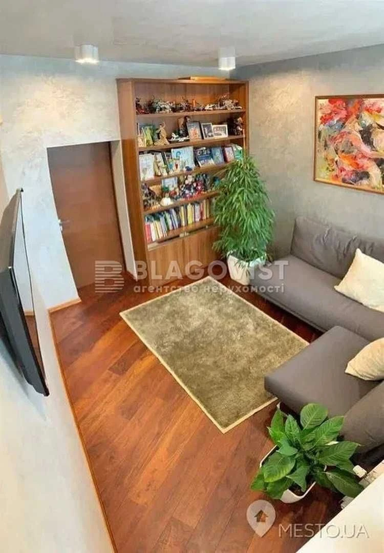 Продаж квартири, 3 Кімнати, 140м2, Якісний Ремонт, Солом'янс