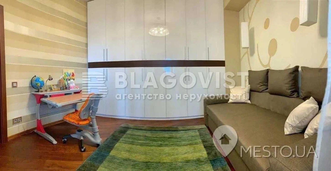 Продаж квартири, 3 Кімнати, 140м2, Якісний Ремонт, Солом'янс
