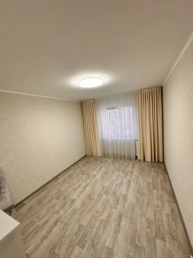 Продаж 3 кім квартири пр Слобожанський зупинка Донецька
