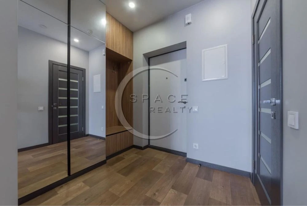 Продаж 2 кімнатної квартири в ЖК Славутич вулиця Зарічна 2