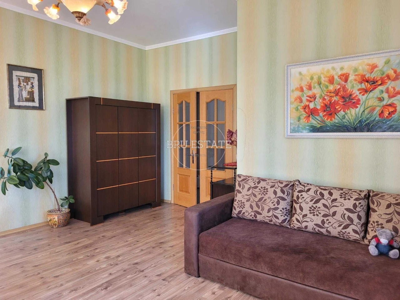 Продаж 1к квартири на Позняках Срібнокільська Княжий затон Г