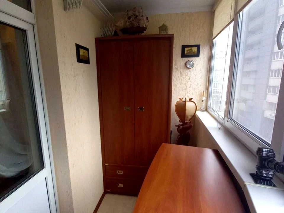 Квартира. Київ, Раїси Окіпної вул.
