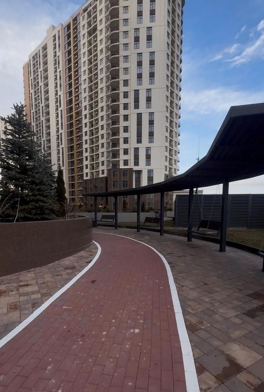 Продам 1-кімн. квартиру в ЖК 68 Перлині. Краснова. Іподром.