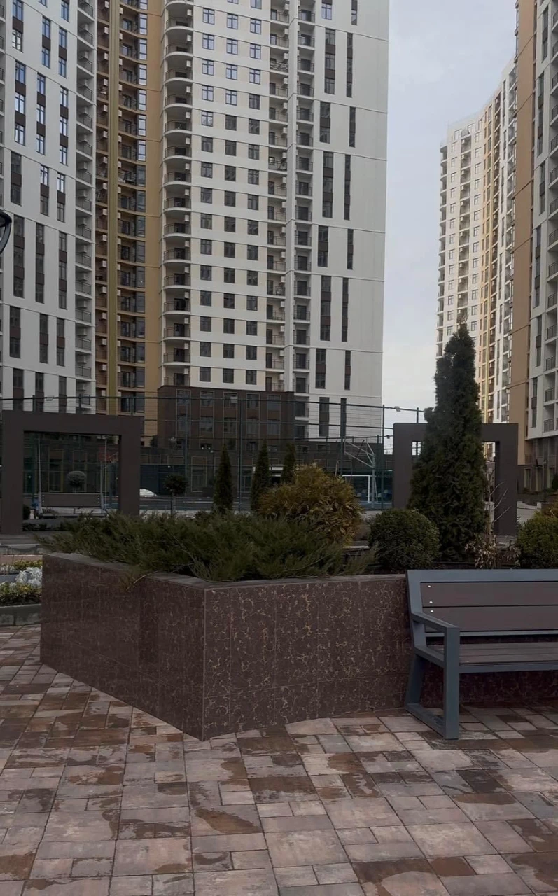 Продам 1-кімн. квартиру в ЖК 68 Перлині. Краснова. Іподром.