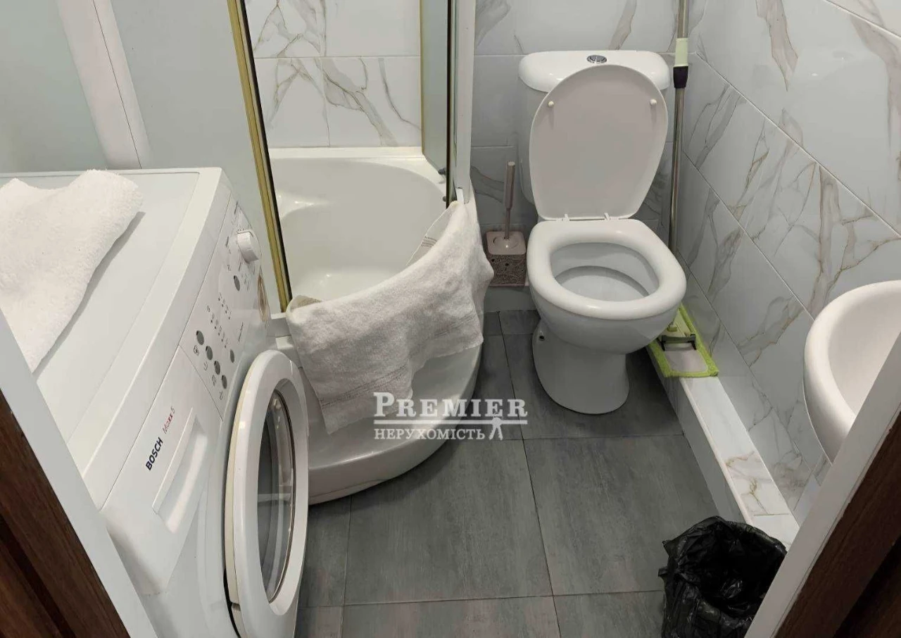 Продам смарт квартиру на сел. Котовського !!
