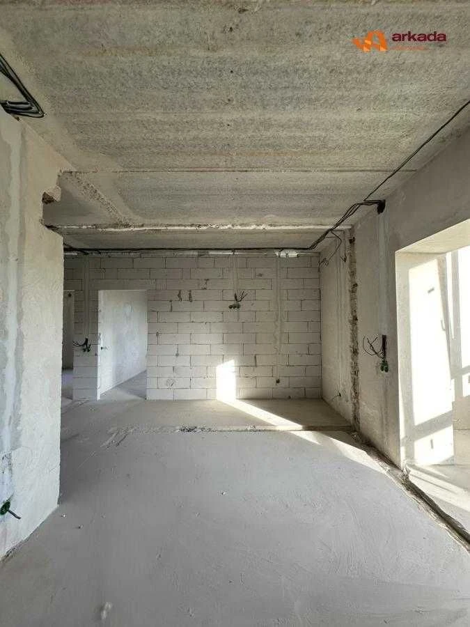 Продаю 2кімнатну квартиру в районі озера. 66м2. Газове опале