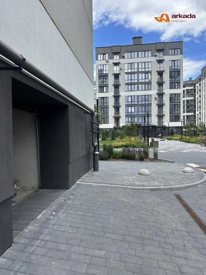 Продаю 2кімнатну квартиру в районі озера. 66м2. Газове опале