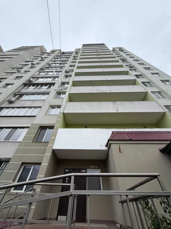baz-04 Продаж 1-кімнатної квартири в ЖК «Одеський» | Шота Ру