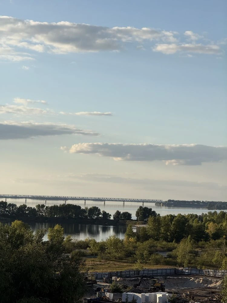 Продаж затишноі  3-кімнатноі  кв. 70 м² | Вид на Дніпро | Лі