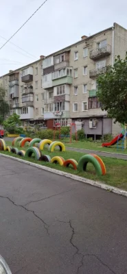 Продаж 2х к квартири в цегляному будинку