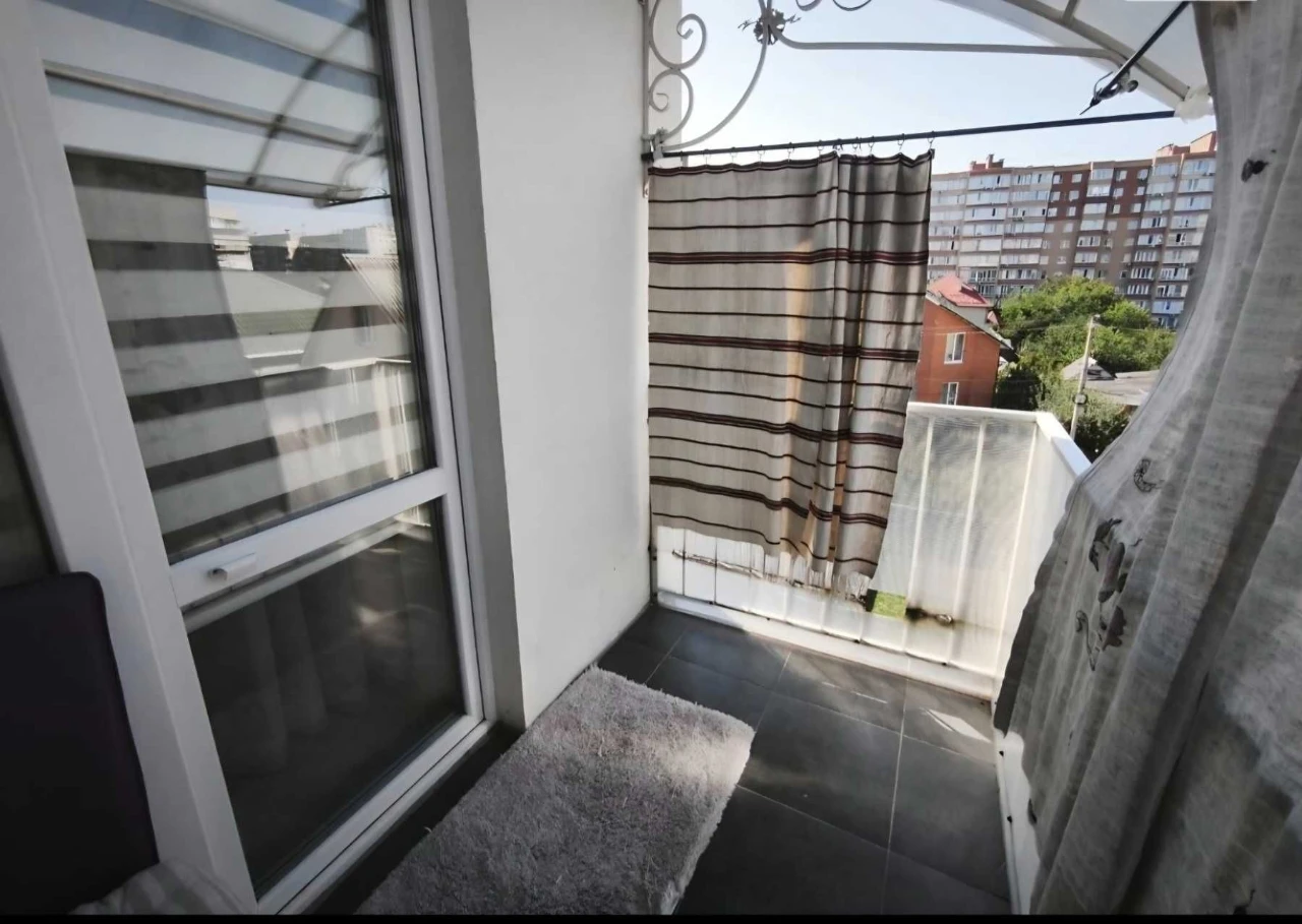 Продам 3к квартиру на вул. Заболотного 4374