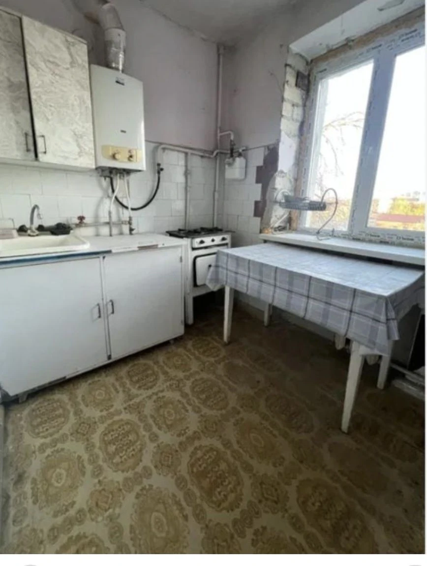 Продам 3 ком кв Центр, ул Кооперативная