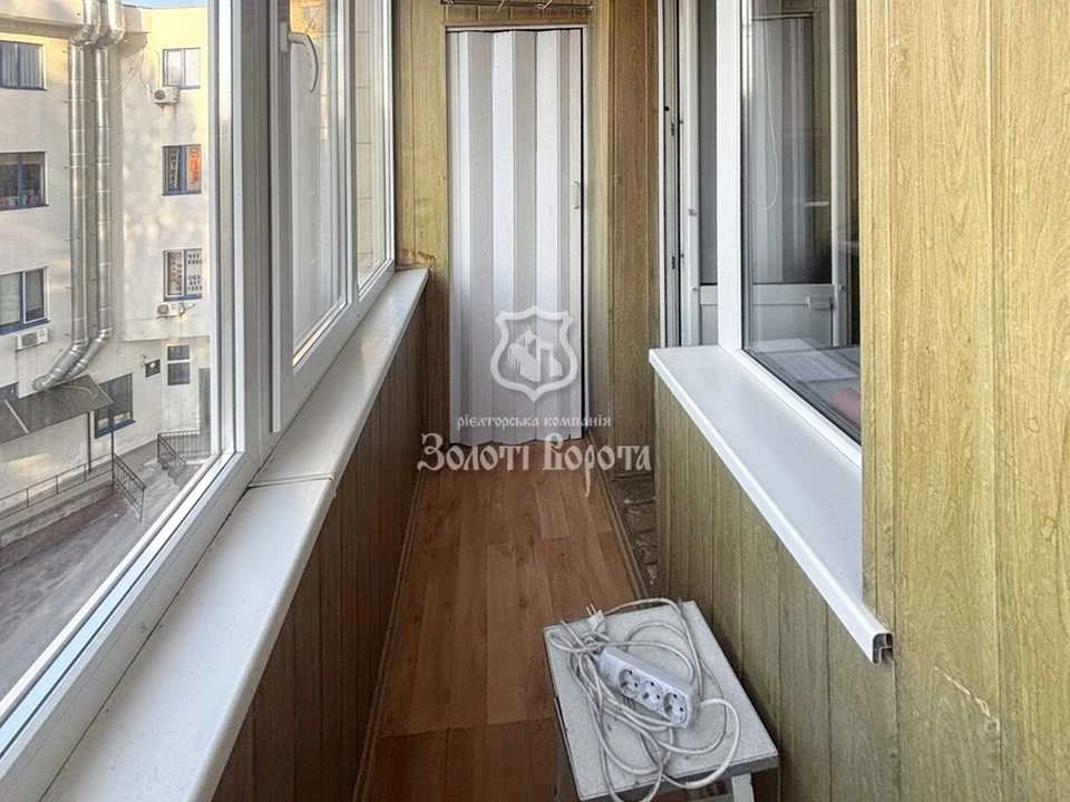 Квартира. Киев, Героев Днепра ул.