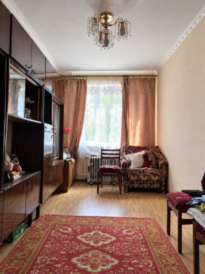 Продам 2к квартиру Метро ХТЗ         *гарна ціна