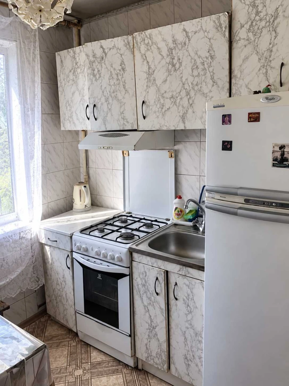 Продам 2к квартиру Метро ХТЗ         *гарна ціна
