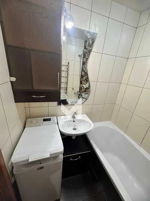 93438 Продаю 2-комнатную квартиру на Павловом Поле