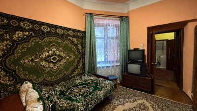 1-кімнатна квартира по вул. Дарії Гусяк